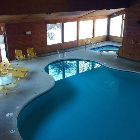 Cedar Motor Inn Μαρκέτ Εξωτερικό φωτογραφία