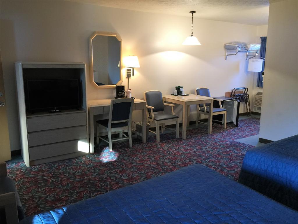 Cedar Motor Inn Μαρκέτ Εξωτερικό φωτογραφία
