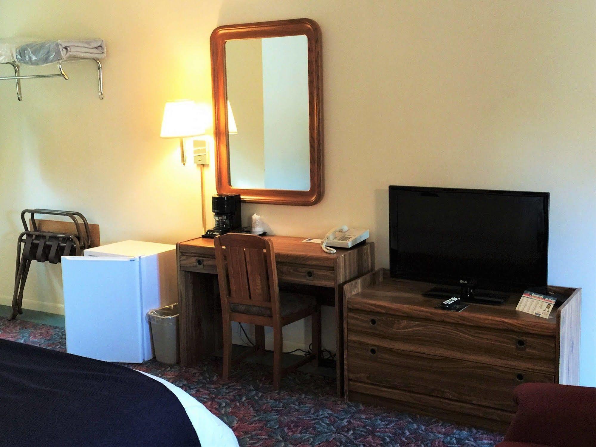 Cedar Motor Inn Μαρκέτ Εξωτερικό φωτογραφία