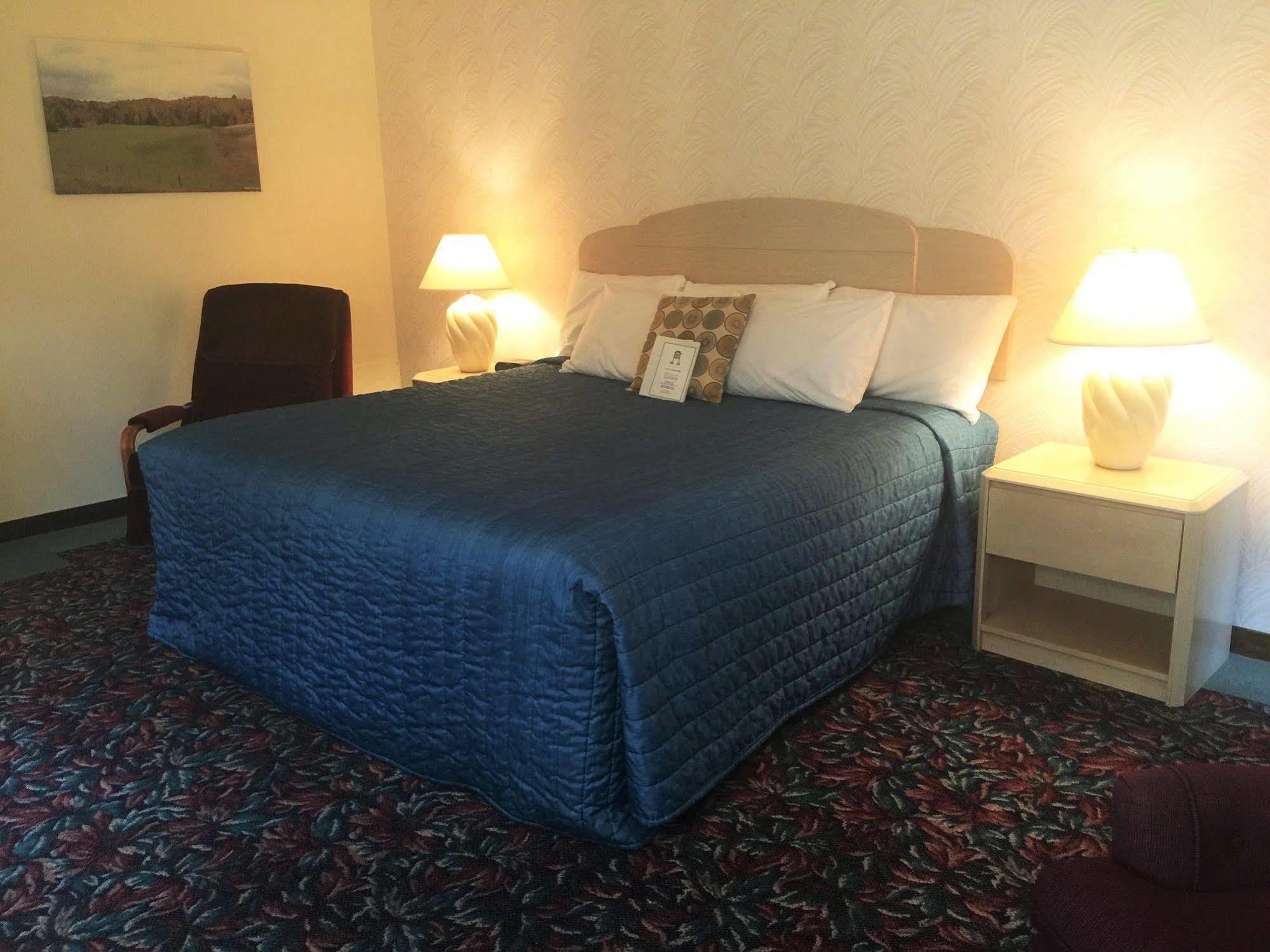 Cedar Motor Inn Μαρκέτ Εξωτερικό φωτογραφία