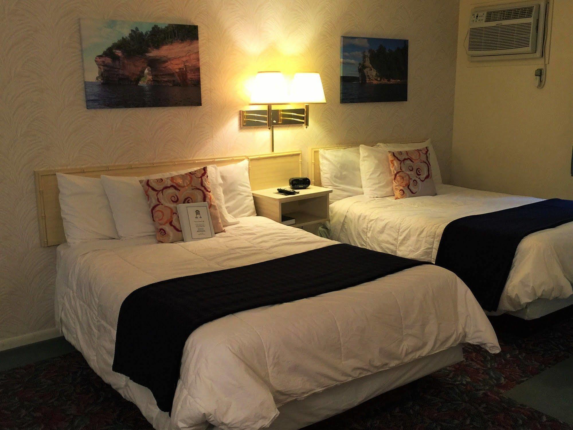 Cedar Motor Inn Μαρκέτ Εξωτερικό φωτογραφία