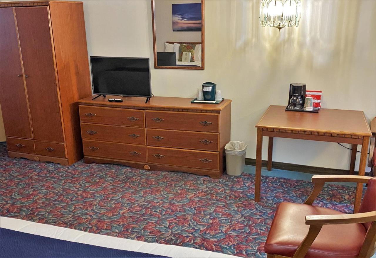 Cedar Motor Inn Μαρκέτ Εξωτερικό φωτογραφία
